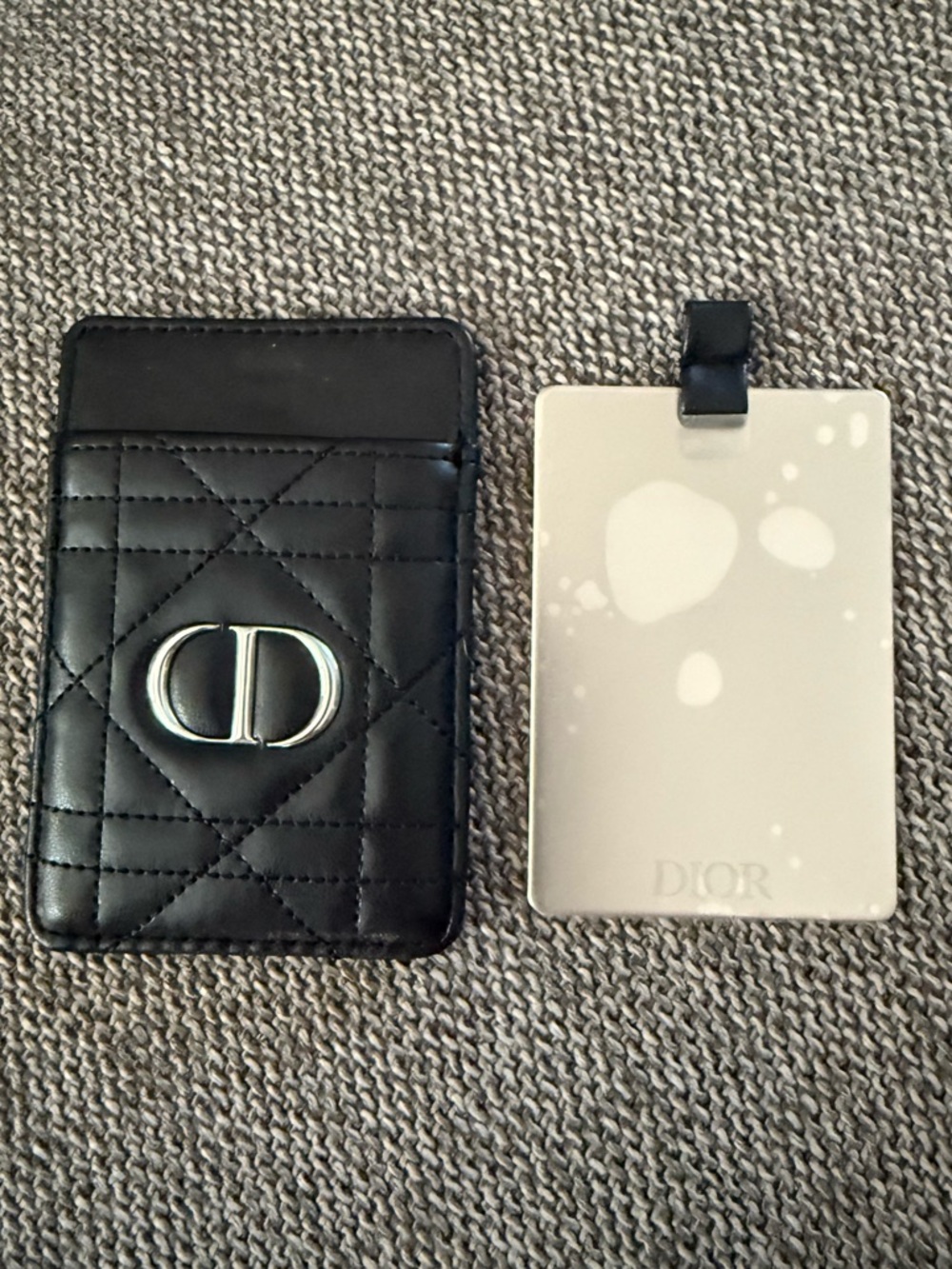 Dior Beauty Black Quilted Faux Leather Card Holder Mirror Phone New Authentic - Picture 5 of 16